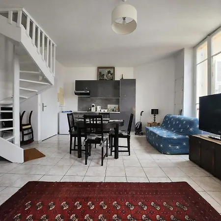 A Deux Pas Du Centre Et De La Promenade Des * Nice